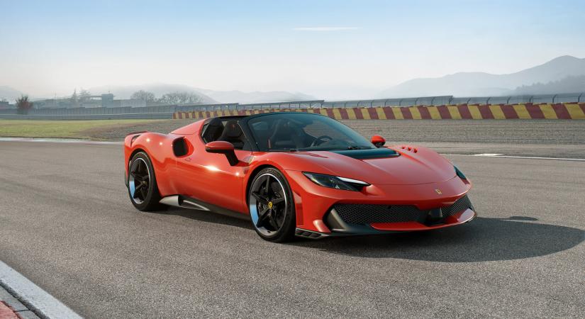 A FERRARI LELEPLEZTE VADONATÚJ MODELLJEIT