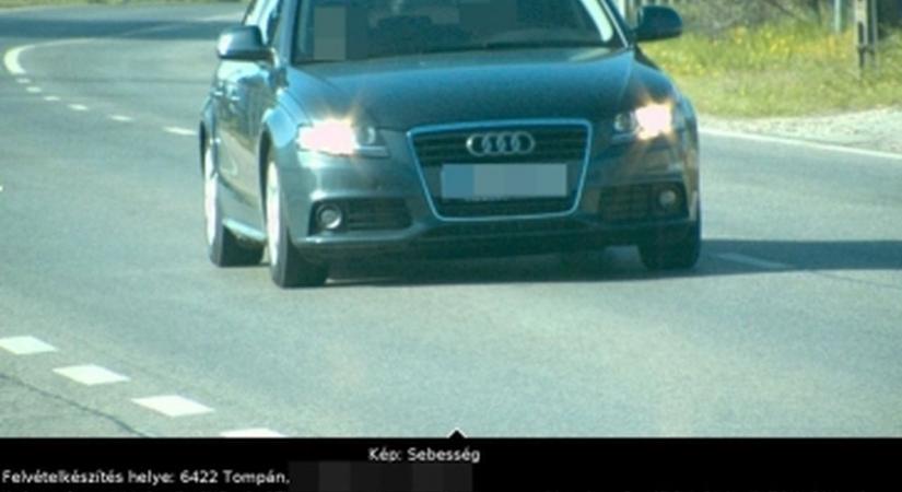 Lakott területen belül 119 km/óráig nyomta az Audi vezetője, jött is a bírság!
