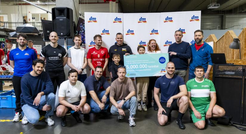 5 millió forint támogatás a csepeli Kompánia Alapítványnak