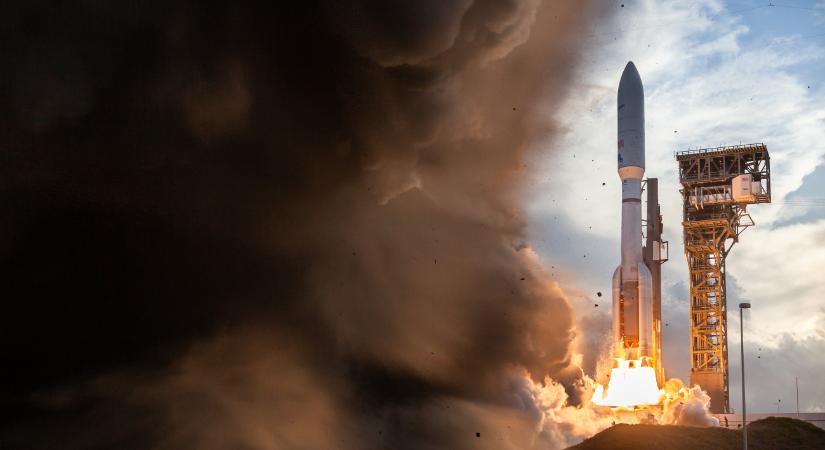 Az Amazon versenyre kel a SpaceX-szel – videó