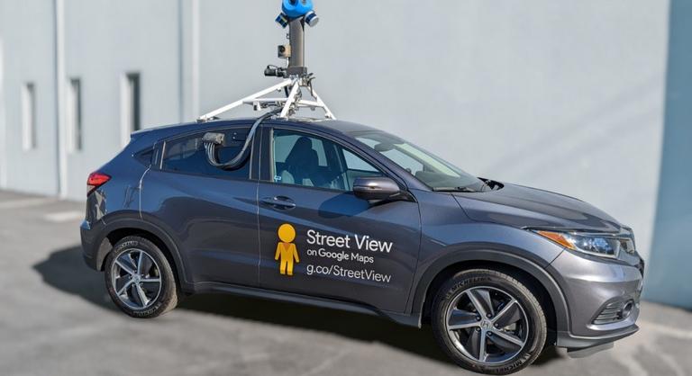 Májustól ismét magyar utakon járnak a Google Street View autói