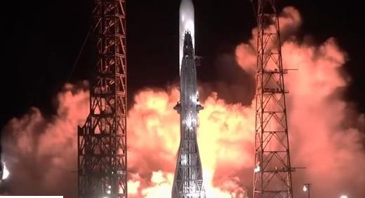 Honi versenytársat kaphat Musk űrtávközlési biznisze, elstartolt az Amazon projektje