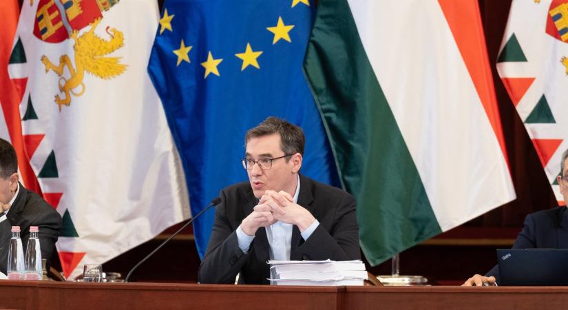 „Húzzál már el a francba!” – Elszabadultak az indulatok a Fővárosi Közgyűlésben