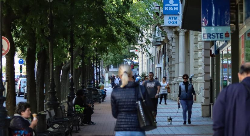 Megkérdeztük, mivel köszöntik fel az édesanyjukat a kanizsaiak