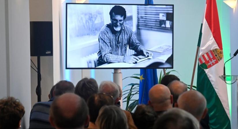 Jankovics Marcell utolsó könyve a Biblia ősparkjába invitál