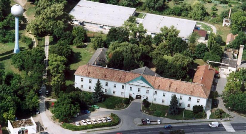 A jövőben Csekonics emlékszoba létesülhet Enyingen