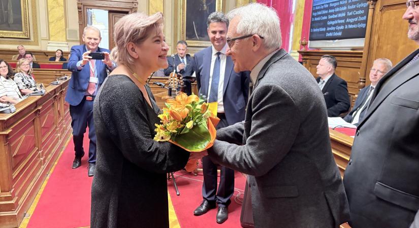 Rácz Káté Mónika kapta meg az idei Mátray Attila-díjat