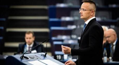Szijjártó Péter: amerikai-orosz konzultációnak adott otthont Budapest