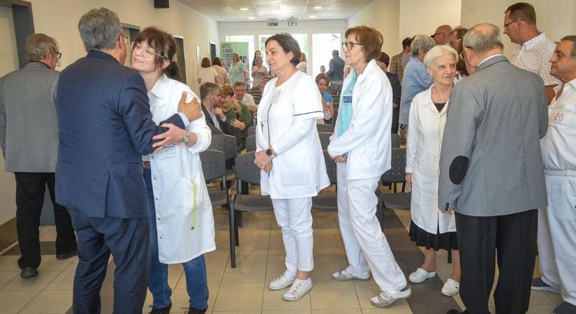 Legszívesebben átölelnék mindenkit! - jelentette ki a kinevezett gyöngyösi főigazgató
