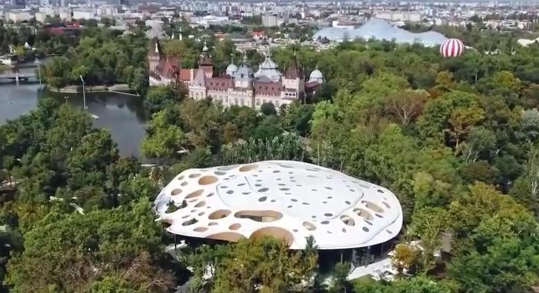 Magyar világszenzáció az oszakai világkiállításon  videó