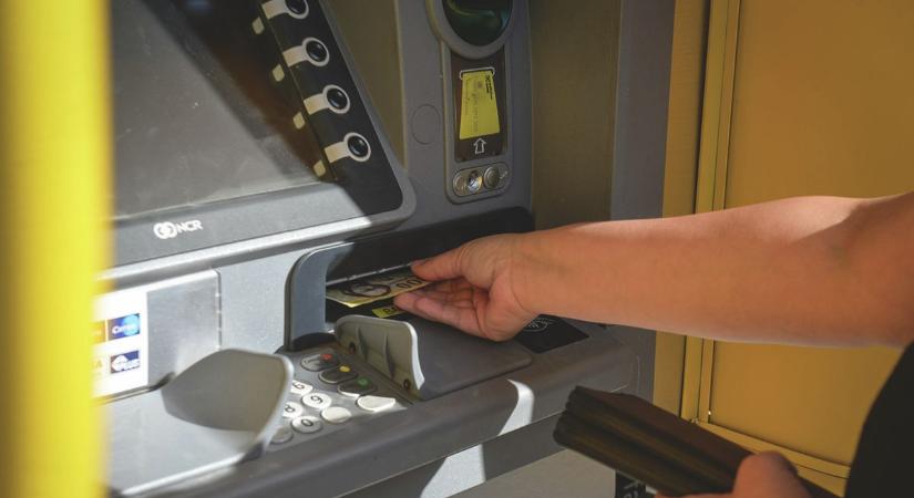 Zöld út az készpénz alkotmányos jogának - ezeknek a településeknek kell az ATM
