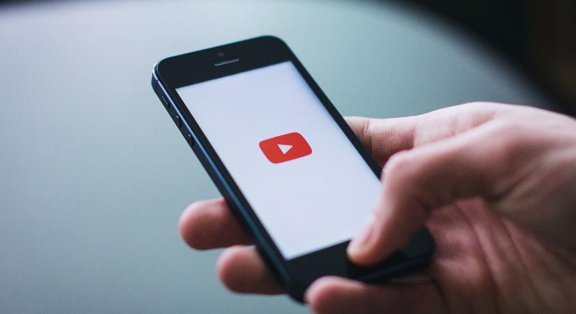 Új "okosság" jön a YouTube-ra, de kiakaszthatja a felhasználókat
