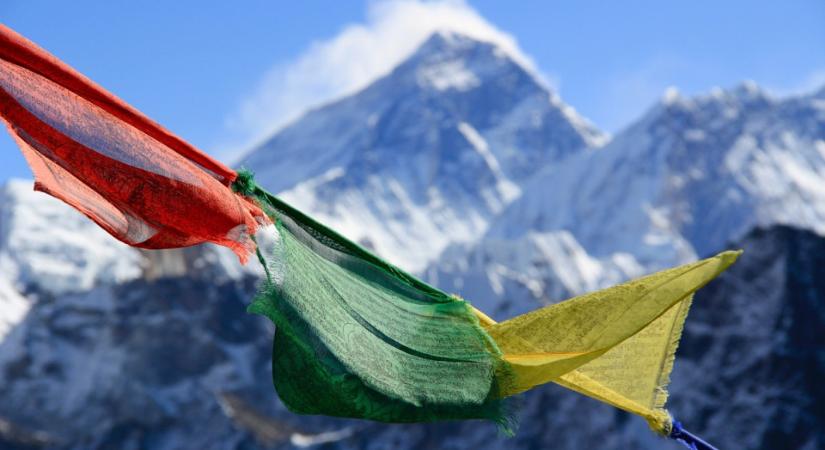 Nepál megváltoztatja az Everest meghódítói számára a szabályokat: csak tapasztalt hegymászók mászhatnak fel a csúcsra