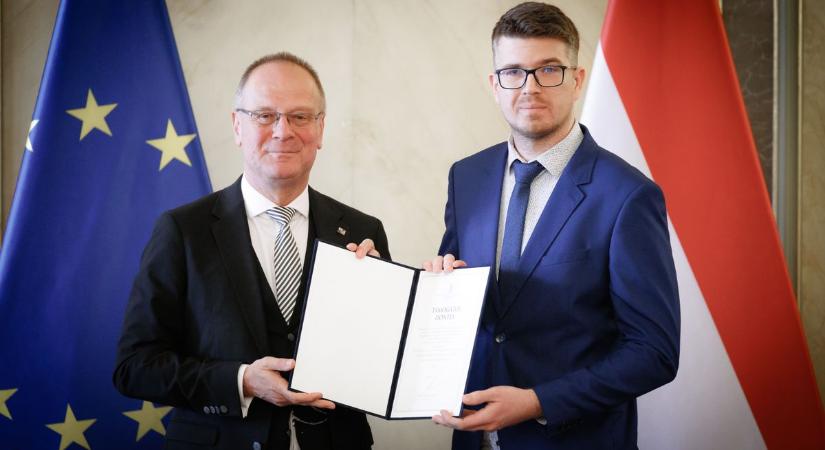 Ha ez ledől, 50 háztartást vág el a külvilágtól