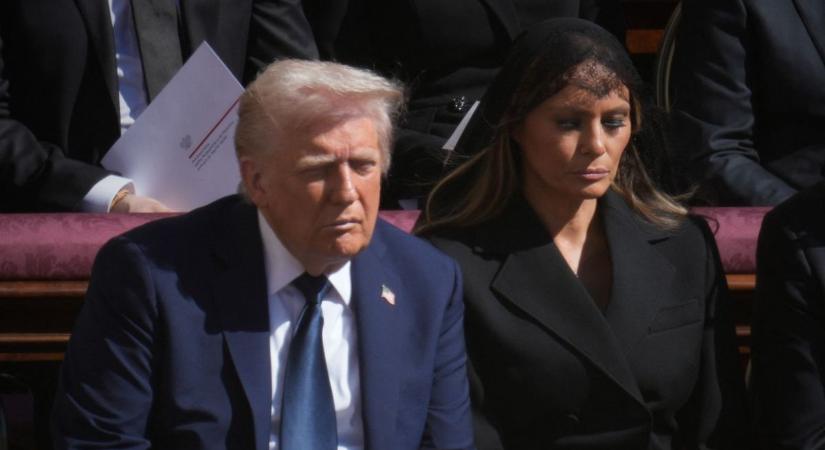 Az internet népe szerint Melania Trump dublőrje ment a pápa temetésére