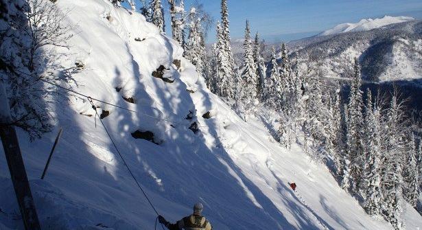 Lavinaveszélyt hirdettek a Kárpátokban