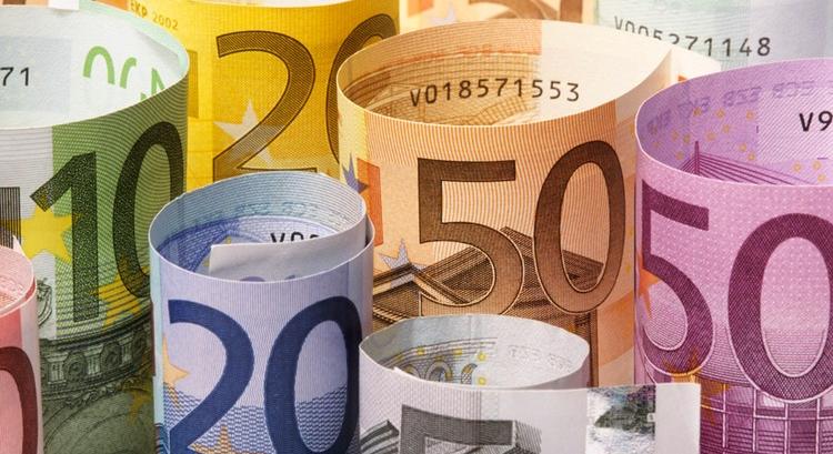 Kivonják a régi 50 eurós bankjegyeket
