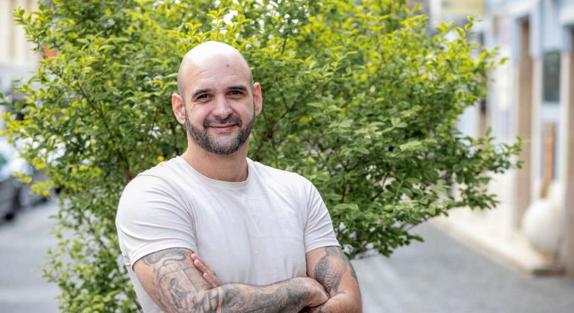 „Nem vagyok hajlandó kevesebbel beérni, mint az amputáció előtt” – Tamás Legless története
