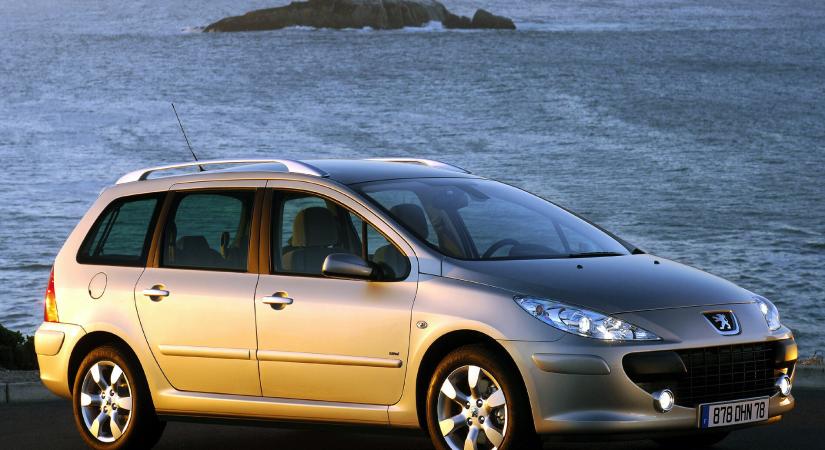 75 éves a pakolás négykerekű francia nagymestere, a Peugeot kombi