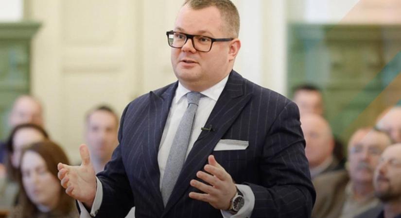 Fekete Dávidnak nincs véleménye a Magyar Nemzeti Banknál történt 500 milliárd forintot érintő csalásról