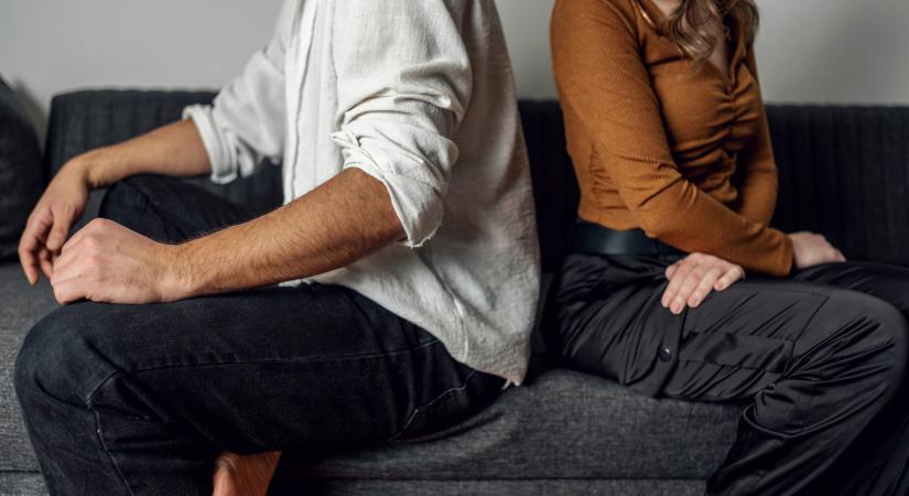 A hűtlenség árulkodó jelei – Így derítsd ki, ha megcsal a párod