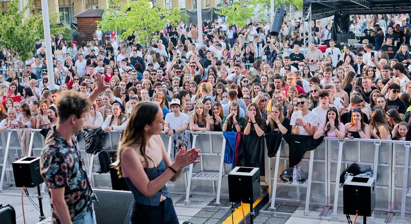 Bolondok Aranya koncert a Büki Purina Majálison