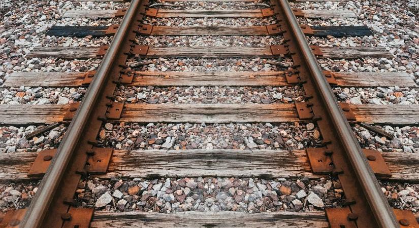 Most jött: Halálos vonatbaleset történt Budapesten, leállították a közlekedést