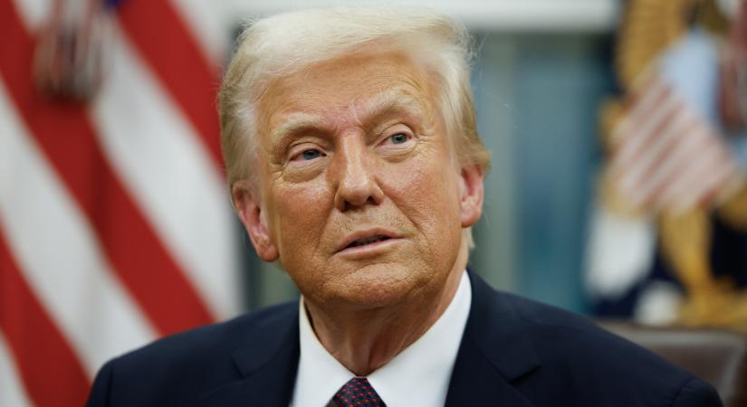 Donald Trump támadást indított az amerikai közmédia ellen