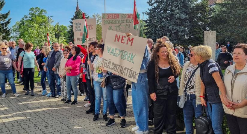 Kinek fáj a száj- és körömfájás?