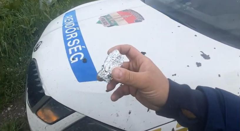 Sáros földút vetett véget az autós üldözésnek – videó