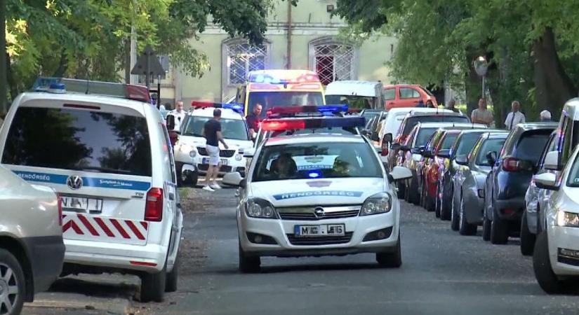 VIDEÓN a Pécs-Meszesi balhé: kegyetlenül ütötték egymást a haragosok