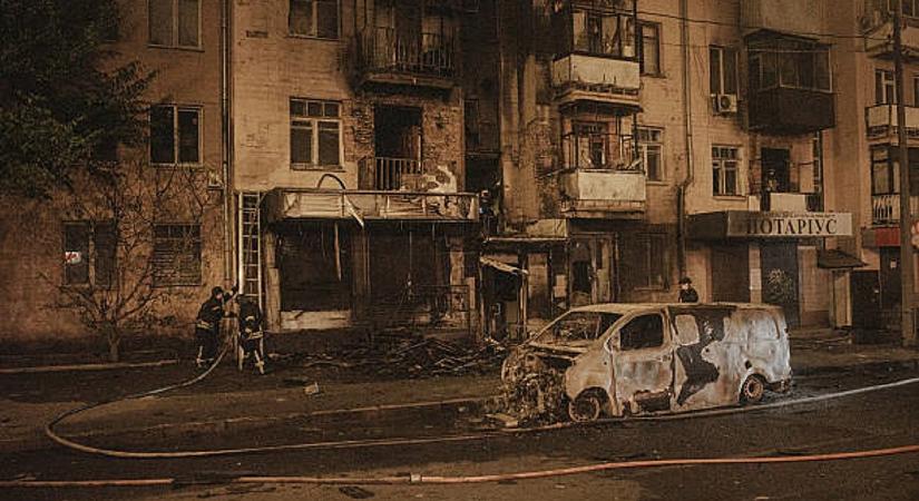 Ez maga a pokol: kegyetlen fegyverrel csaptak le az oroszok Harkivra
