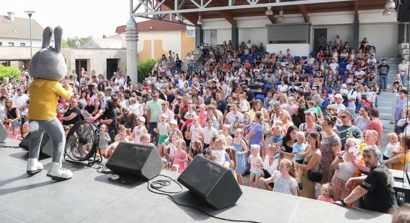 Hatalmas bulit csapott Brandnyúl Bükön - fotók, videó