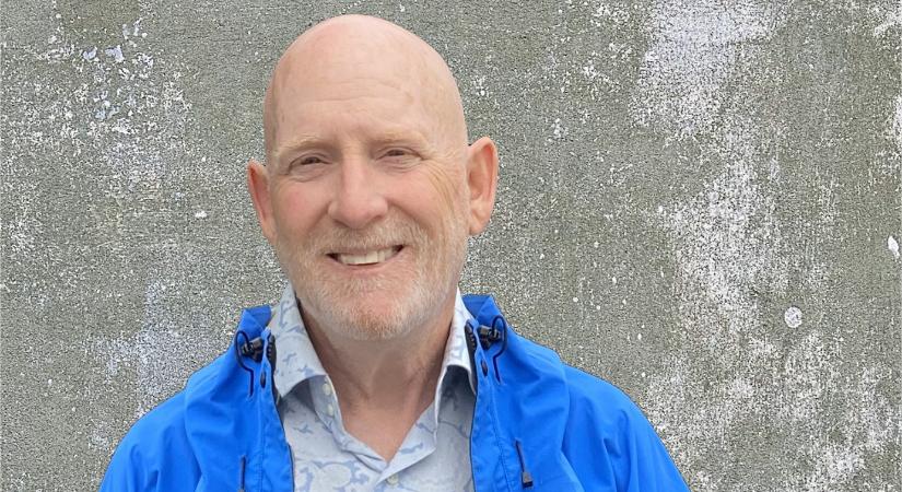 Budapesten alkot magyar zenészekkel Cher és Celine Dion dalszerzője