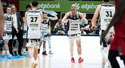 Dudaszós kosárral, hosszabbításban nyert fontos mérkőzést a PVSK