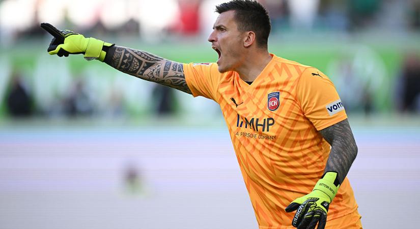 Bundesliga: a Heidenheim kapusát, Kevin Müllert kórházba szállították fejsérülés miatt