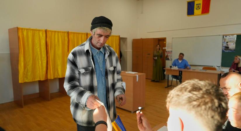 Javában zajlik a megismételt elnökválasztás első fordulója Romániában