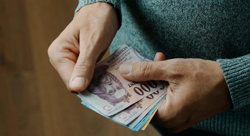 Ideje újragondolni a viszonyodat a pénzhez! A szakértő szerint ez az ötfajta gondolkodásmód távol tarthat téged a gazdagságtól
