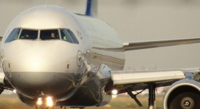 Napi több tucat járatát törölte a United légitársaság