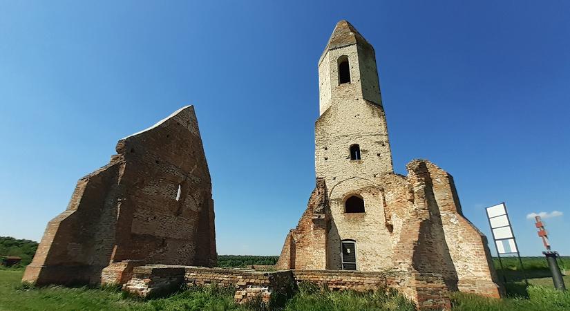 Somogyi pusztatemplomok titkai