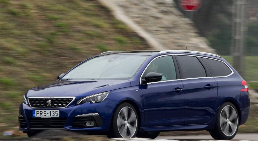 És akkor a gyártó azt mondta: mégis más olaj kell a Peugeot-ba. Ilyenkor mi van?