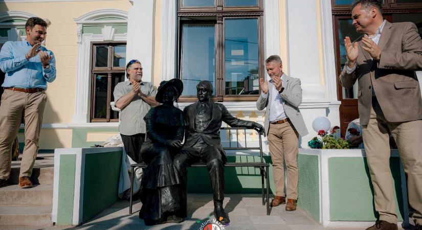 Felavatták Ady Endre és Léda szobrát Nagyváradon