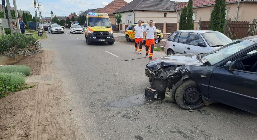Hét sérültje van egy apagyi karambolnak