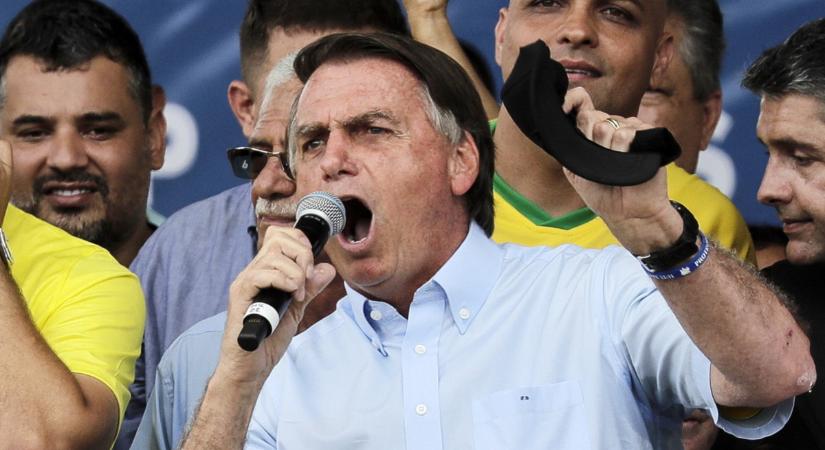 Jair Bolsonaro a kórházból hazatérve már a tüntetésen való részvételről beszélt