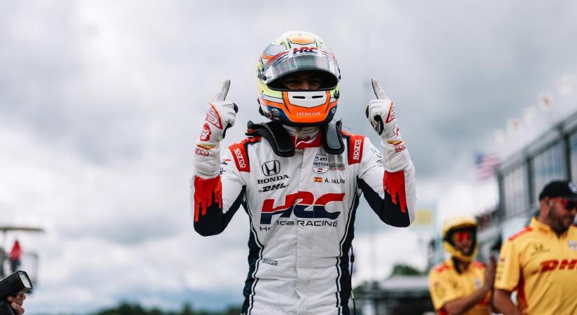 Az IndyCarban megfújták a sárga zászlót, Alex Palou pedig egy alien