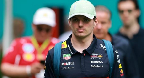 „A McLarenek kilométerekre voltak” – Verstappen szűkszavúan nyilatkozott