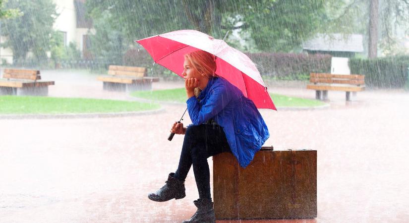5 vármegyében óriási felhőszakadás jön, 10 vármegyében nem lesz csapadék hétfőn? részletes időjárás-előrejelzés