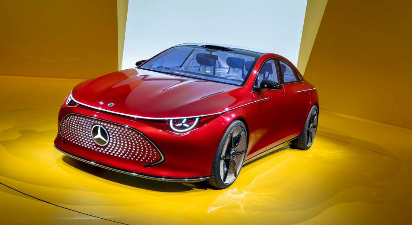 A Mercedes napelemes festéke forradalmasíthatja az elektromos autók hatótávolságát