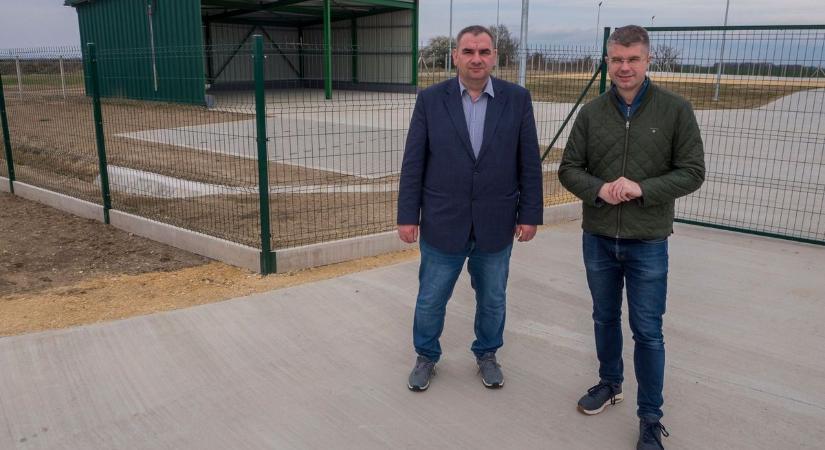 Újrahasznosul a zöldhulladék - Ágh Péter: köszönöm a bükiek összetartását
