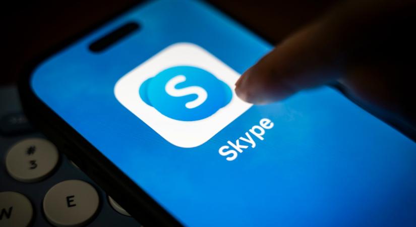 Véget érnek az utolsó csevegések is: ma végleg megszűnik a Skype